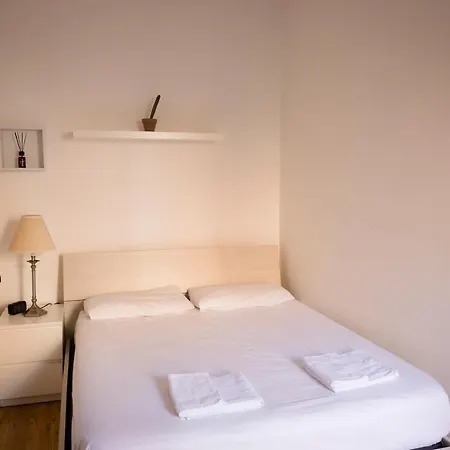 Ampio Bilocale In Zona Navigli/romolo Apartment *